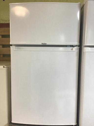 【送料無料・設置無料サービス有り】冷蔵庫 2017年製 Haier JR-N85B 中古