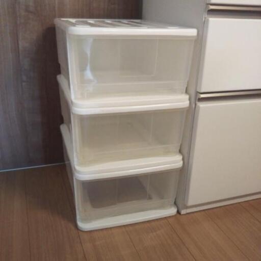 プラスチック収納