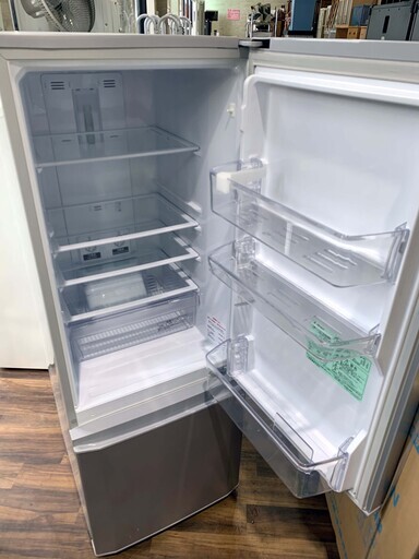 【苫小牧バナナ】2019年製 三菱/MITSUBISHI 168L冷蔵庫 右開き MR-P17D-S シルバー系 １人暮らし向け 清掃