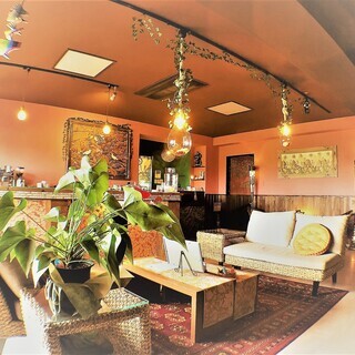 働く自分を大切にする環境で、アジアンテイストのバリニーズオイルリンパやタイ古式マッサージを中心に提供するリラクゼーションサロン勤務をしませんか。お疲れのお客様の身体と気持ちをゆったりと癒すお仕事です。の画像