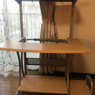 パソコンデスク