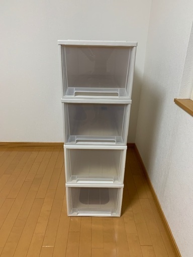 衣装ケース、押入れサイズ　4セット
