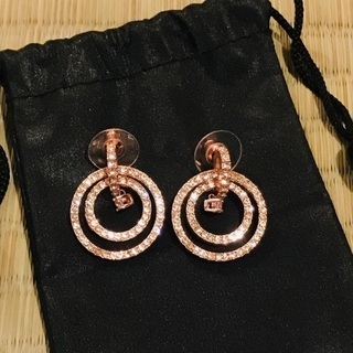 Macy‘s earings