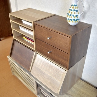 【予約済】収納ボックス　木製収納箱　箱　おもちゃ収納　本棚　雑誌収納　スタックボックス４個セットの画像