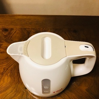 今月中まで◆ティファール　電気ケトル　0.8Lの画像