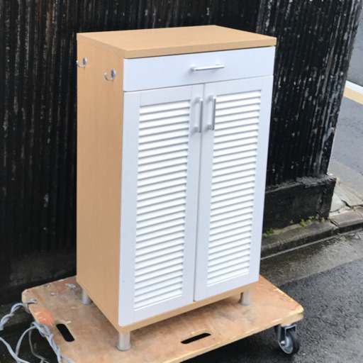 引き出し付きシューズボックス　ホワイト