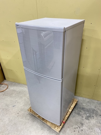 Z761 【稼働品】 冷蔵庫 冷凍 MORITA MR-F140D 家電 綺麗 電化製品 動作OK 2015年製 140L 引っ越し 入れ替え 単身