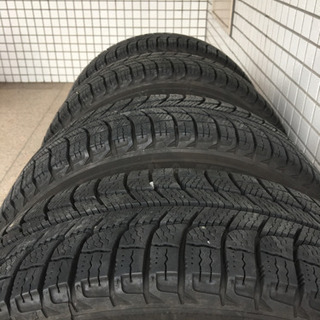 ルノー　カングー  ミシュラン　スタッドレス　175/65R14 鉄チン付の画像