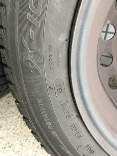ルノー　カングー  ミシュラン　スタッドレス　175/65R14 鉄チン付