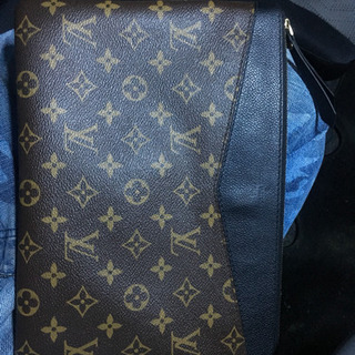 ルイビィトン
