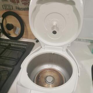 【取引中】タイガー炊飯器（3合）の画像