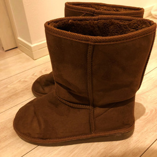 ショット   ブーツの画像