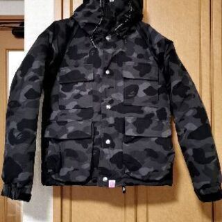 A BATHING APE　ダウンジャケット