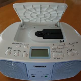 美品TOSHIBA  CDラジカセ