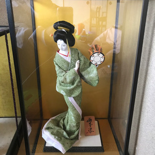 日本人形　ケース付き美品　来週金曜まで