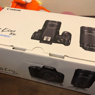 【値下げ可】canon eos kiss x9iダブルズームキット【美品】