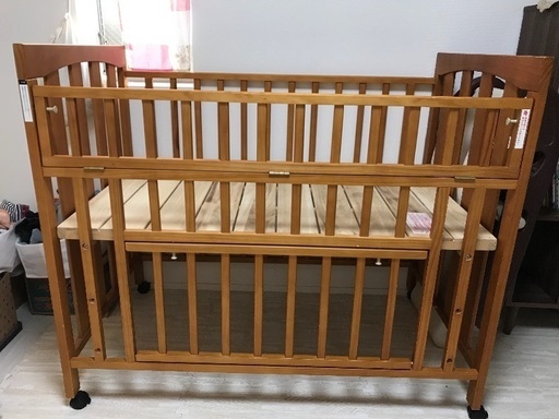 ベビーベッド中古