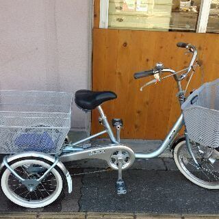 美品☆BRIDGESTONE WAGON[ワゴン]18吋/16吋 三輪車(ブルー)