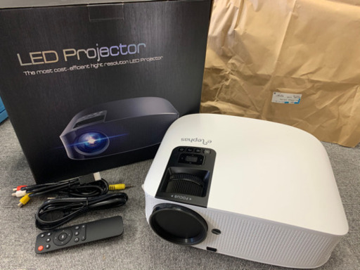 LED Projector ノーブランド