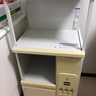 取引中です レンジ台 米びつ付き