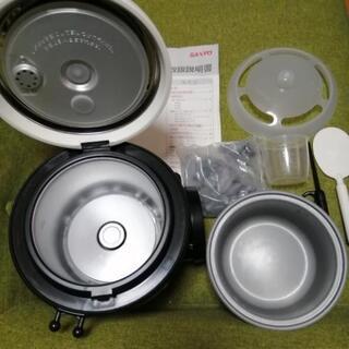 新品未使用サンヨー炊飯器の画像