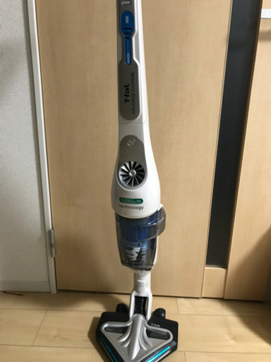 ハンディ掃除機