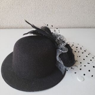 ちいさいハット　頭用帽子の画像