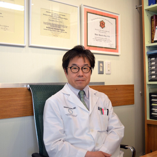 東京でしわ取りボトックス・腹部脂肪吸引・二重まぶた手術なら日本で唯一のアメリカ専門医クリニック【プラザ形成外科】 − 東京都