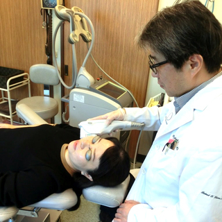 東京でしわ取りボトックス・腹部脂肪吸引・二重まぶた手術なら日本で唯一のアメリカ専門医クリニック【プラザ形成外科】 - 地元のお店