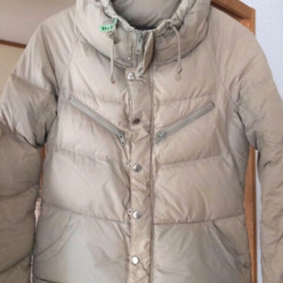 カスタネ　ダウンコート