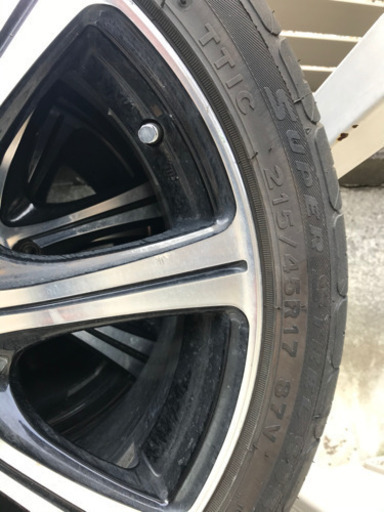 215/45/17 ４本セット