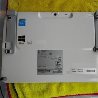 富士通 ARROWS Tab Q584/H 防水タブレットの画像