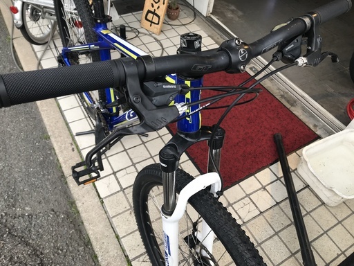 GT アバランチェ4.0 ディスクブレーキ 傷も少なくとても綺麗な中古です
