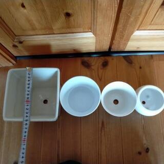 【お取り引き中】植木鉢 ホワイト 4個セットの画像