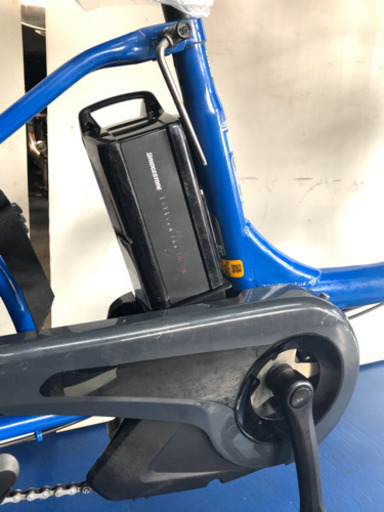 ヤマハ　パスバビー　20インチ　3人乗り 8.7ah 高年式　青　電動自転車　電動アシスト