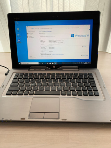 【早い物勝ち】【大幅値下】富士通 ハイブリッドタブレット Windows10 STYLISTIC Q702/F