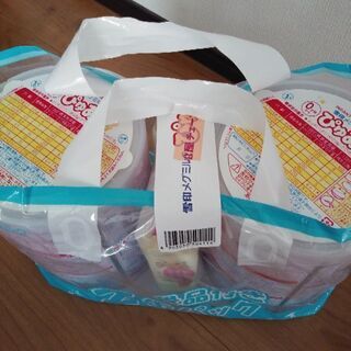［取引中］雪印　ぴゅあ　820g 2缶セット（おしり拭き付き）の画像
