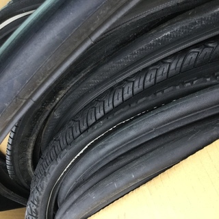 無料！　ロードバイクのタイヤ　　美品、未使用品　