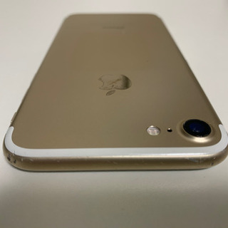 値下中！iPhone 7 Gold 128 GB SIMフリー 保護フィルム保護ケース付