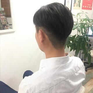 リニューアルオープン予定のカットカラー専門店✂ 時給1600円。1日3時間～の画像