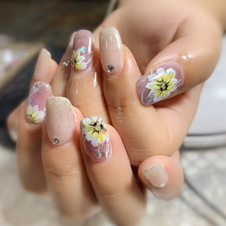 ジェルネイルします★