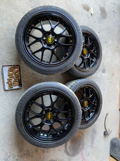 18インチホイールタイヤ付き！