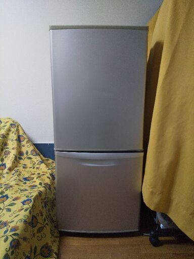 冷蔵庫135L