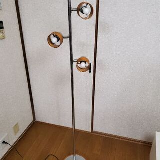 LED 3連照明 (お引き取りにお越しになれる方)