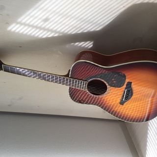 美品　YAMAHA アコースティックギター ヤマハ FG-720...