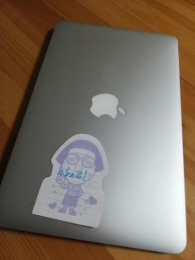 【オマケつき】Macbook Air 11インチ Early 2015