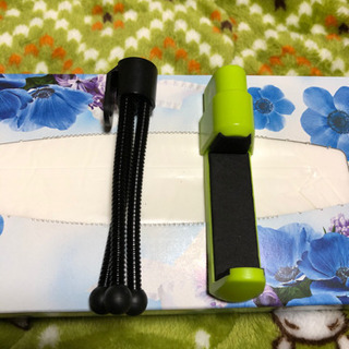 【美品】スマホホルダー（三脚タイプ？）の画像
