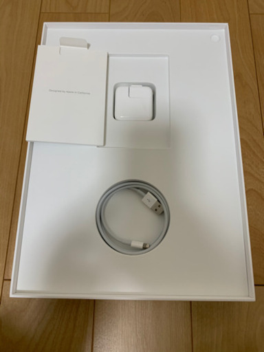 iPad pro 12.9 第２世代　64GB  シルバー　Wi-Fi 備品付き