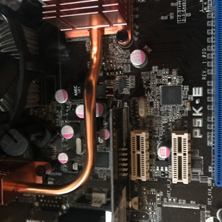 ビデオカードカードリーダーマザーボードCPUメモリ全てセットで動...