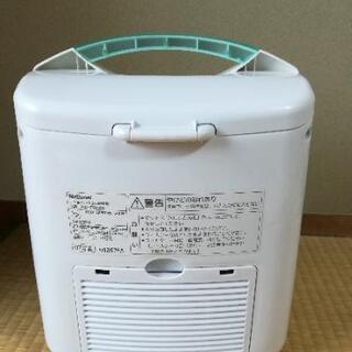 布団乾燥機（美品）の画像